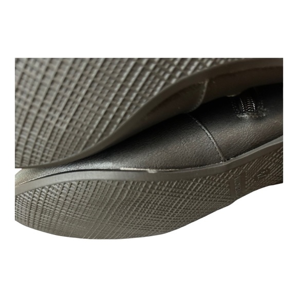 Journee Collection LOFT WIDE CALF boots in black - Picture 11 of 15